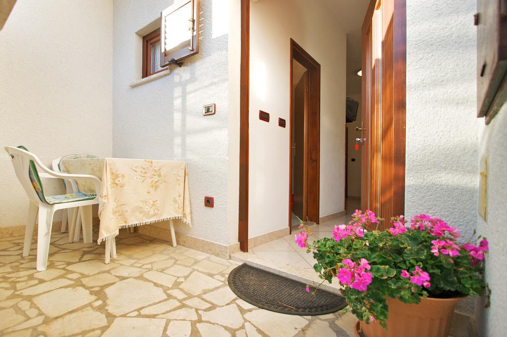 Apartments Davorka Poreč Extérieur photo